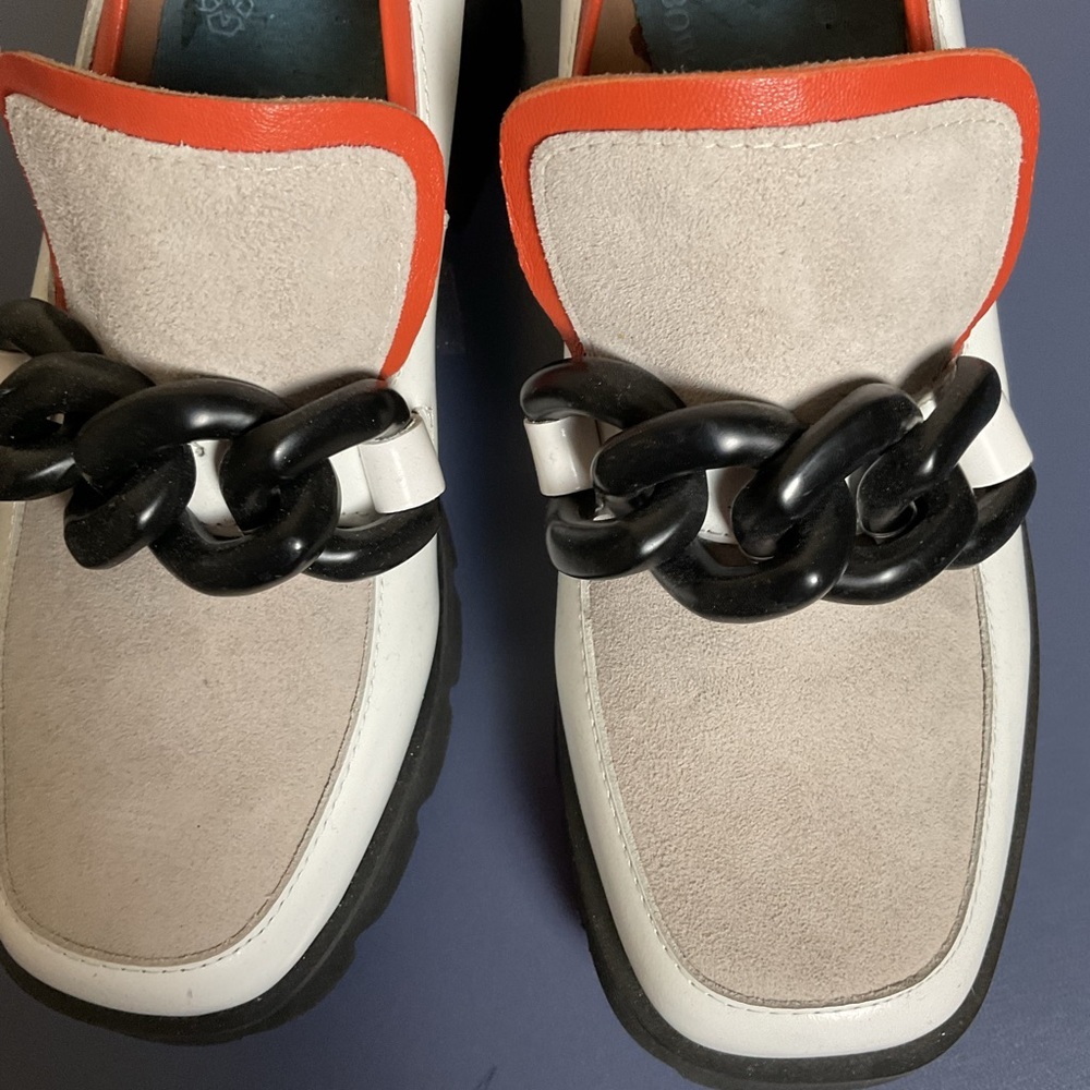 Unbranded Womens size 37 White Orange Thick Chained Small Heel‎ Loafer Shoes - Picture 7 of 8